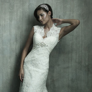 Allure Ivory Lace Wedding Gown